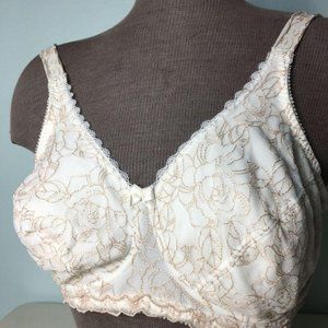 Classique #764 Mastectomy Bra 42A Embroidered
